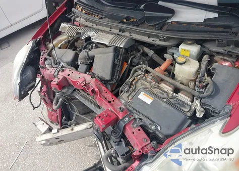 2013 Toyota Prius Four из США, поврежденный, VIN JTDKN3DU2D1629526